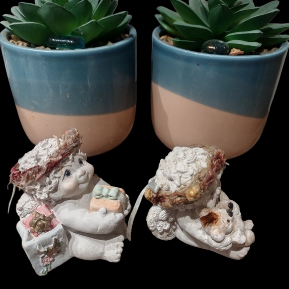 Adorable pair of cherub angel figurines - Picture 3 of 6